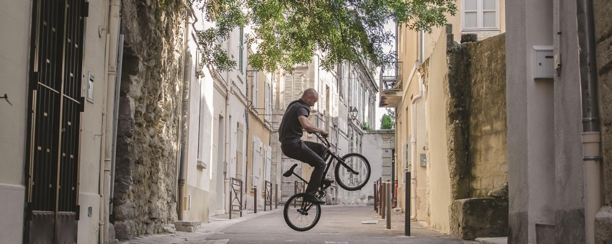 Claire Gaillard - Visuel Yann Lheureux "Flat-grand délit"
