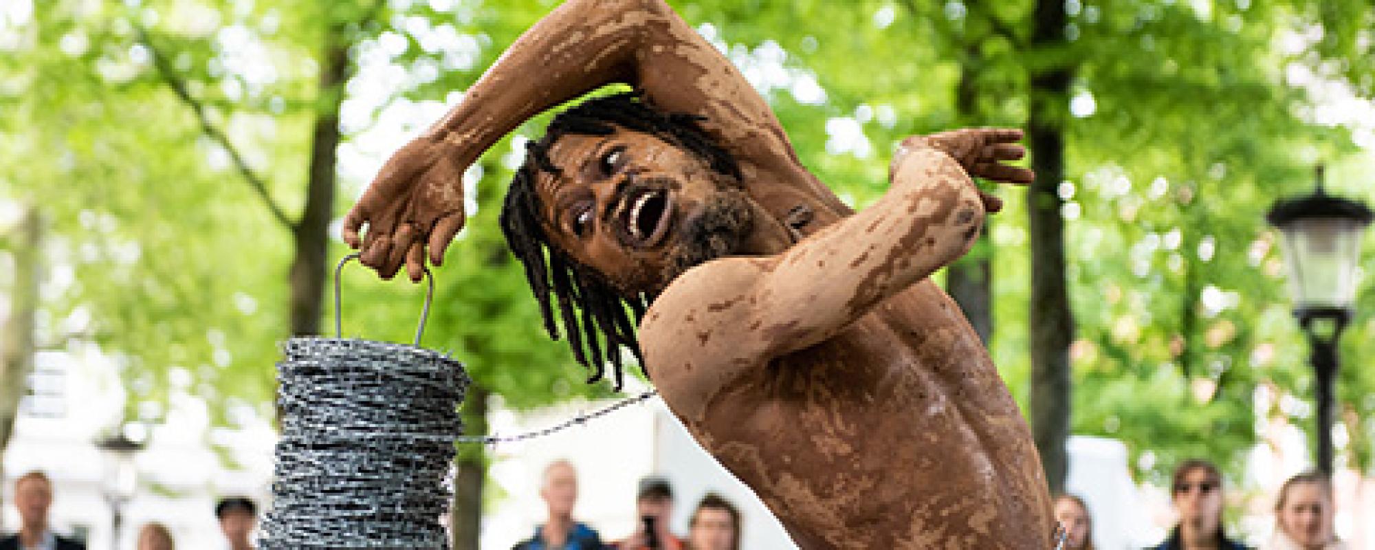 Visuel Transfrontalier - crédits AnnavanKooij