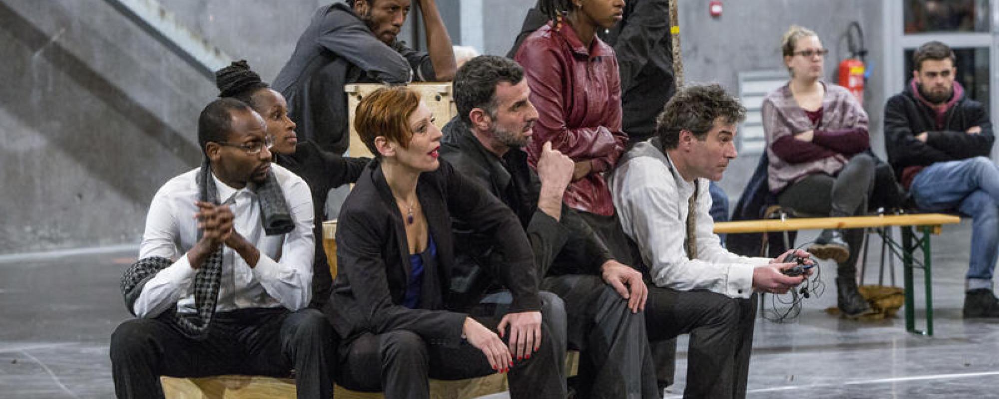 Ejo N’éjo Bundi © Uz et Coutumes